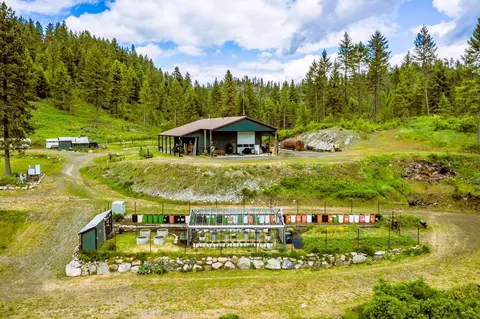 1631 N Bonanza Hill Rd #P, Evans, WA 99126