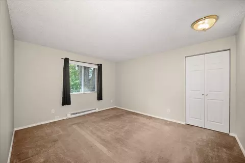 Bedroom - 306 E Weile Ave UNIT 4, Spokane, WA 99208 photo 1 of 3