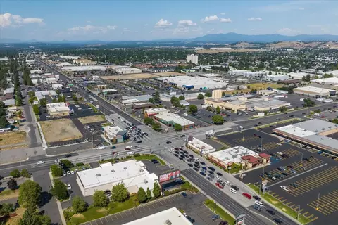 View/Area - 306 E Weile Ave UNIT 4, Spokane, WA 99208 photo 2 of 3