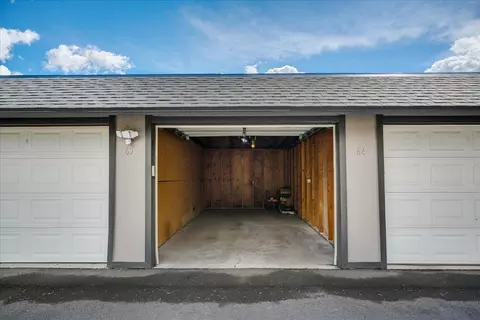 Exterior - 306 E Weile Ave UNIT 4, Spokane, WA 99208 photo 2 of 4