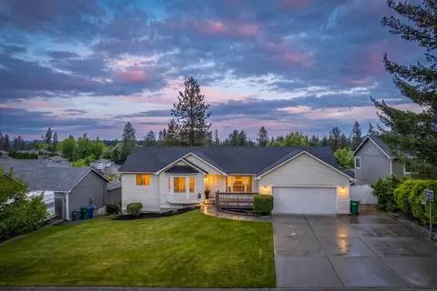 808 E Country Hill Ct, Spokane, WA 99208