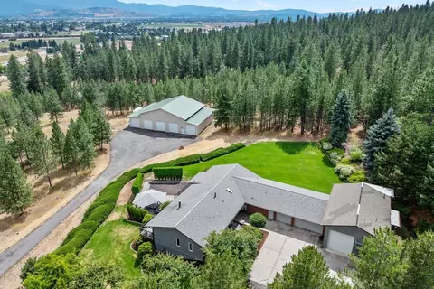 6127 N Campbell Rd, Otis Orchards, WA 99027