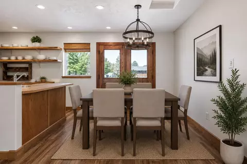 Dining - 9815 E Springfield Ln, Spokane Valley, WA 99206 photo 1 of 1