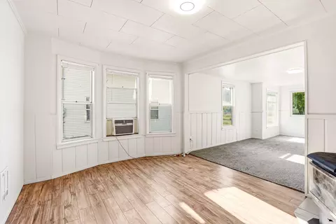 Living - 2123 E 6th Ave, Spokane, WA 99202 photo 1 of 9