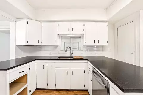 Kitchen - 2123 E 6th Ave, Spokane, WA 99202 photo 2 of 5