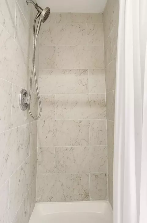Bath - 2123 E 6th Ave, Spokane, WA 99202 photo 3 of 3