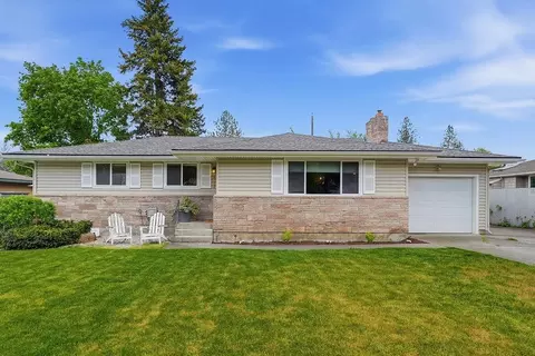 8312 N Jefferson Dr, Spokane, WA 99208