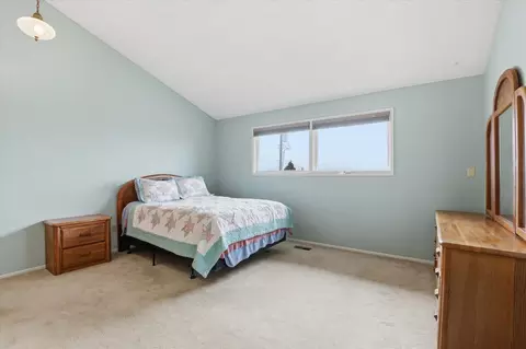 Bedroom - 1310 E 56th Ave, Spokane, WA 99224 photo 4 of 5