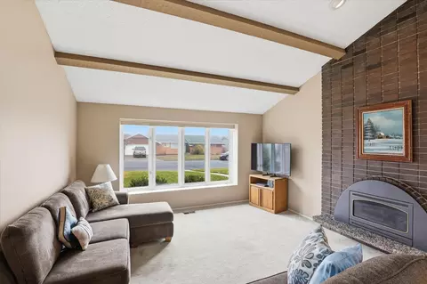 Living - 1310 E 56th Ave, Spokane, WA 99224 photo 1 of 4