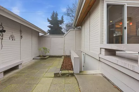 Exterior - 1310 E 56th Ave, Spokane, WA 99224 photo 7 of 10