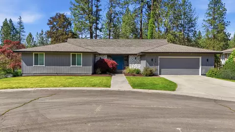 1424 W Bellwood Dr, Spokane, WA 99218