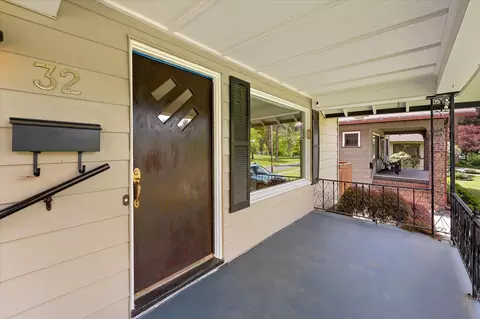 Exterior - 32 E 25th Ave, Spokane, WA 99203 photo 2 of 9