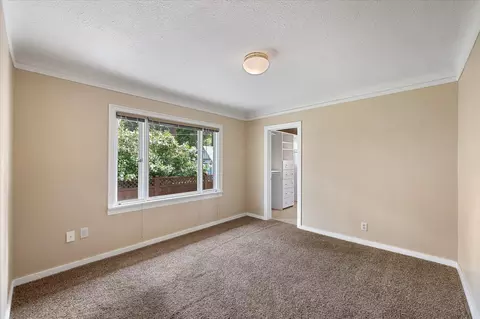 Bedroom - 32 E 25th Ave, Spokane, WA 99203 photo 2 of 3
