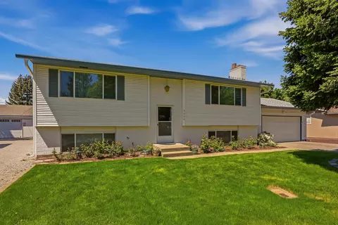 2626 S Vercler Rd, Spokane, WA 99216