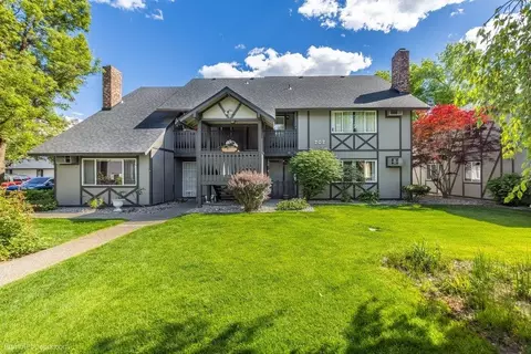 202 E Weil Ave UNIT 2, Spokane, WA 99208