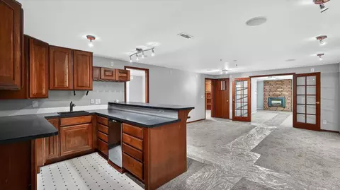 Living - 10810 E 35th Ave, Spokane Valley, WA 99206 photo 9 of 9