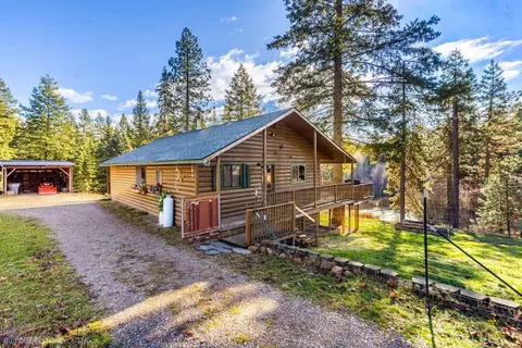 2353 Addy Gifford Rd # C, Addy, WA 99101