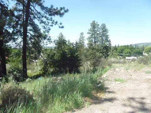 8 Th Florida St, Spokane, WA 99202