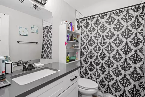 Bath - 1604 E Dalke Ave, Spokane, WA 99208 photo 1 of 1