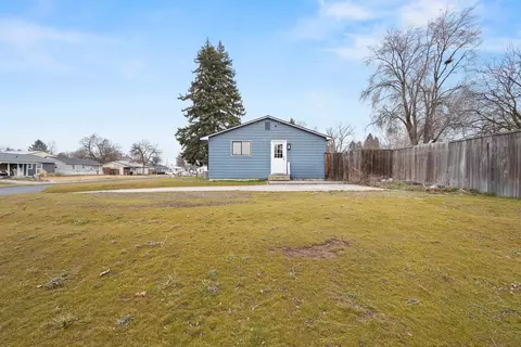 Exterior - 1604 E Dalke Ave, Spokane, WA 99208 photo 9 of 9