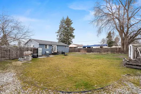 Exterior - 1604 E Dalke Ave, Spokane, WA 99208 photo 5 of 9