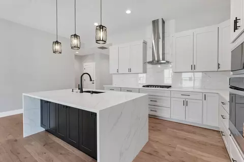 Kitchen - 3137 E 36th Ave, Spokane, WA 99223 photo 3 of 3