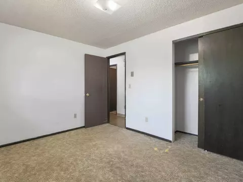 Bedroom - 315 E Gettysburg Dr, Spokane, WA 99208 photo 5 of 6