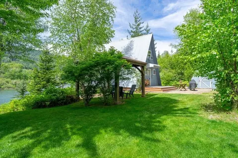 Exterior - 1632 E Joyner Dr, Cusick, WA 99119 photo 8 of 10