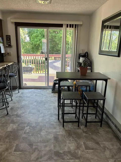 Kitchen - 15010 E 2nd Ave, Spokane Valley, WA 99216 photo 2 of 2