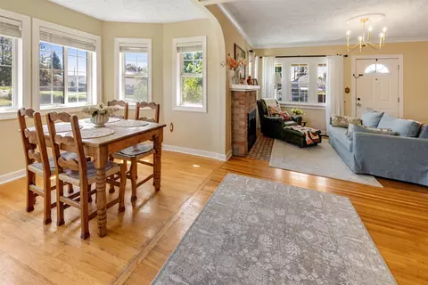 Dining - 1127 E Gordon Ave, Spokane, WA 99207 photo 1 of 2