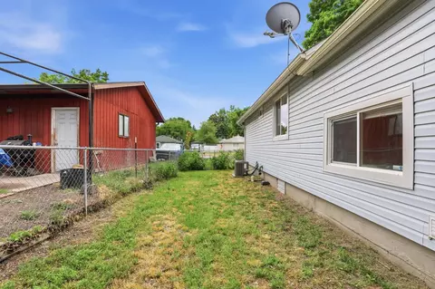 Exterior - 4503 E 6th Ave, Spokane Valley, WA 99212 photo 9 of 13