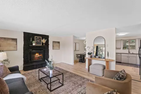 Living - 1306 E 18th Ave, Spokane, WA 99203 photo 1 of 5