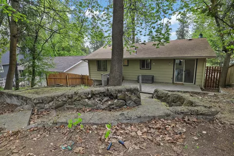 Exterior - 1306 E 18th Ave, Spokane, WA 99203 photo 8 of 15