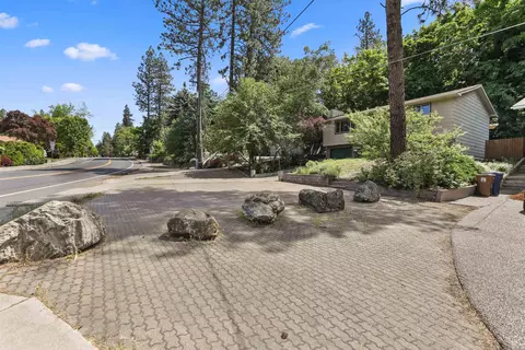Exterior - 1306 E 18th Ave, Spokane, WA 99203 photo 3 of 15