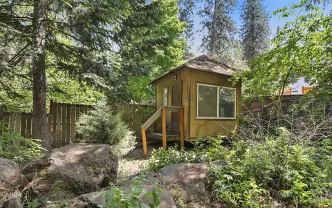 Exterior - 1306 E 18th Ave, Spokane, WA 99203 photo 12 of 15