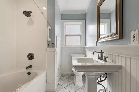 Bath - 1017 E 17th Ave, Spokane, WA 99203 photo 1 of 3