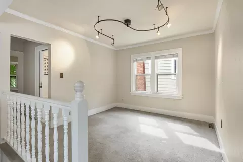 Living - 1017 E 17th Ave, Spokane, WA 99203 photo 7 of 7