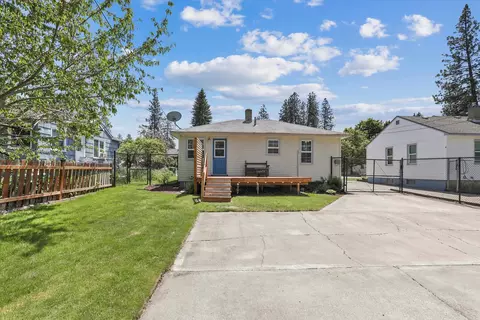 Exterior - 1623 E 40th Ave, Spokane, WA 99203 photo 8 of 8