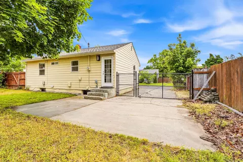 Exterior - 5603 N E St, Spokane, WA 99205 photo 4 of 7