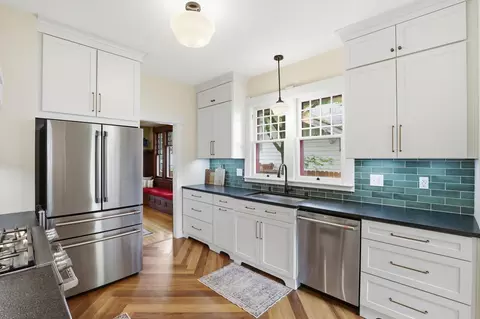 Kitchen - 733 E 33rd Ave, Spokane, WA 99203 photo 3 of 3