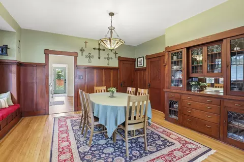 Dining - 733 E 33rd Ave, Spokane, WA 99203 photo 1 of 4