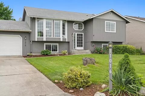 Exterior - 11016 E 5th Ct, Spokane Valley, WA 99206 photo 2 of 12