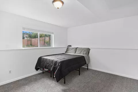 Bedroom - 11016 E 5th Ct, Spokane Valley, WA 99206 photo 5 of 6