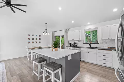 Kitchen - 11016 E 5th Ct, Spokane Valley, WA 99206 photo 1 of 4