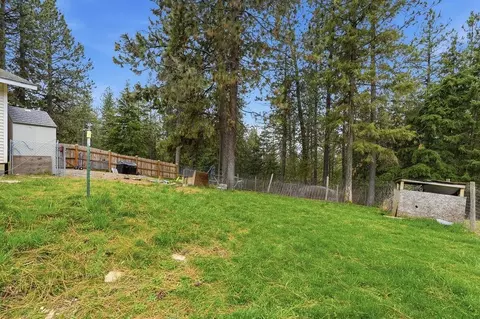 Exterior - 16802 E Frederick Rd, Spokane, WA 99217 photo 5 of 14