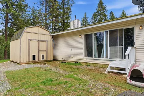 Exterior - 16802 E Frederick Rd, Spokane, WA 99217 photo 4 of 14