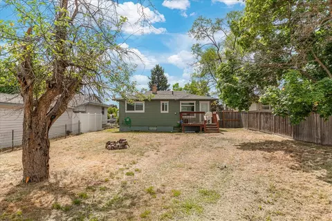 Exterior - 2917 E Marshall Ave, Spokane, WA 99207 photo 7 of 7