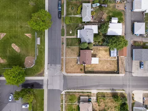 View/Area - 804 E Joseph Ave, Spokane, WA 99208 photo 1 of 5