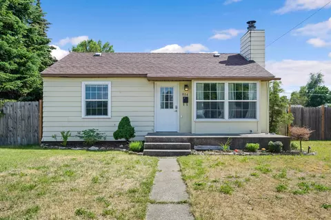 Exterior - 804 E Joseph Ave, Spokane, WA 99208 photo 2 of 8