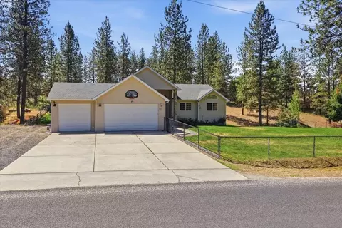 5861 Jergens Rd, Nine Mile Falls, WA 99026